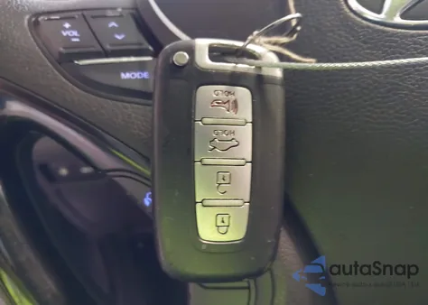 2011 Hyundai Sonata Limited z USA, uszkodzony, nr VIN 5NPEC4AC1BH301444